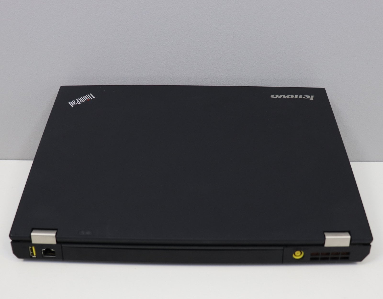 Laptop Lenovo ThinkPad T430 i5 - 3 generacji / 4GB / 240 GB SSD / 14 HD / Klasa A - - 6