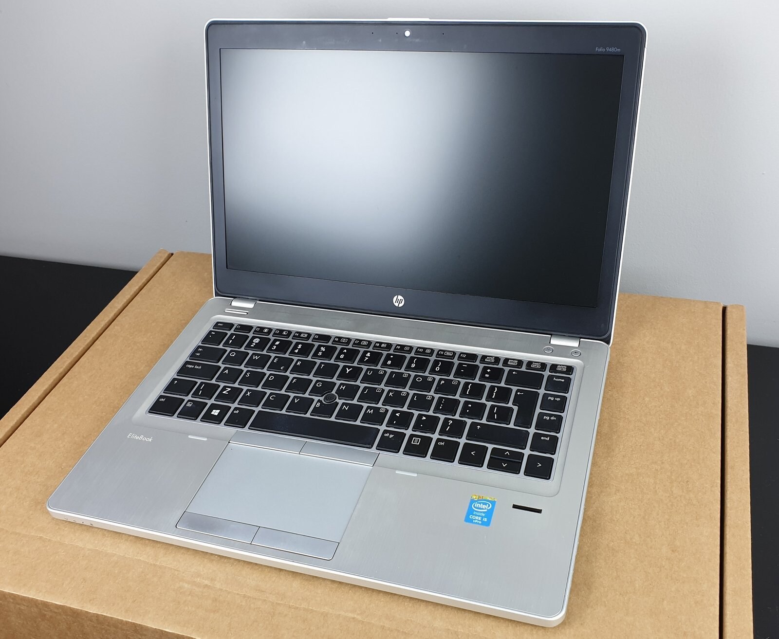Laptop HP Elitebook Folio 9480m i5 - 4 generacji / 4GB / 240GB SSD / 14 HD / Klasa A - 4