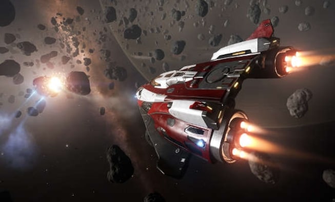 It appears that aliens are finally visiting Elite: Dangerous