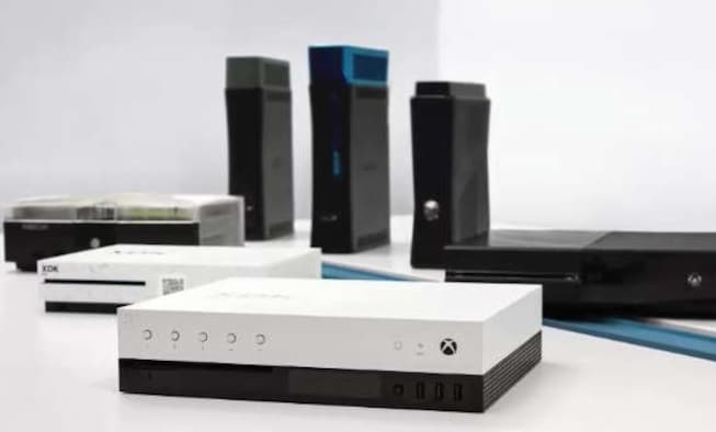 Microsoft gives you a better look at Project Scorpio’s dev kit