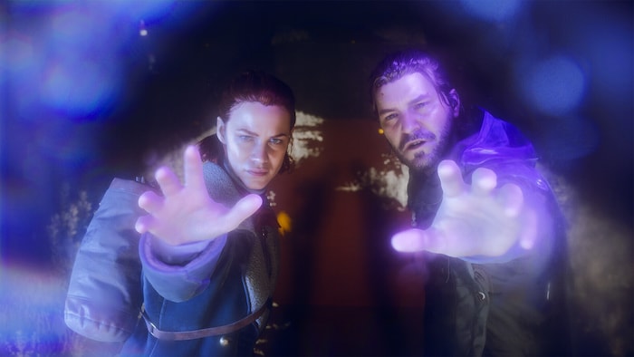 CONTROL Resonant screenshot featuring Dylan Faden and another character using paranatural abilities